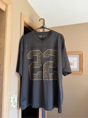 Hollister Black Mesh Jersey with Leopard '22